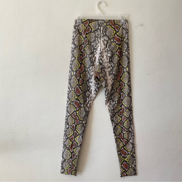 COMMANDO faux leather Animal Print Perfect Control Legging snakeskin size L NWT - Picture 8 of 13